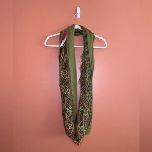 NWT Xhilaration Olive Bohemian Infinity Scarf